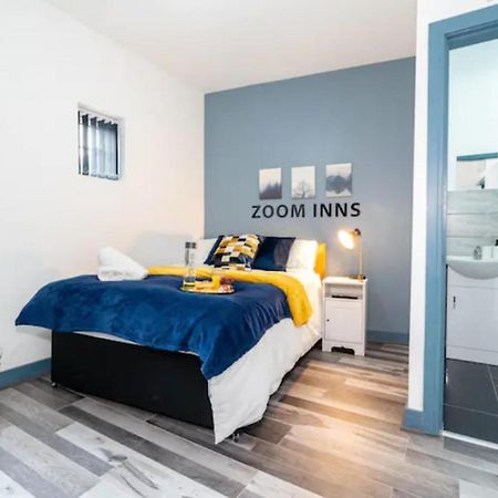 Comfy, Modern Studio With Netflix Apartment เบอร์มิงแฮม ภายนอก รูปภาพ